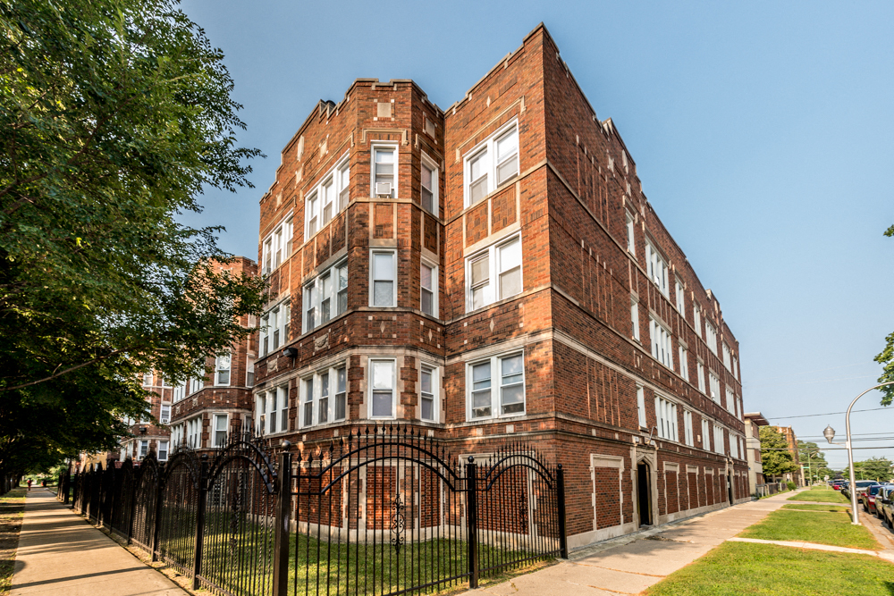 8000 S Paulina Rentals Chicago, IL RentCafe